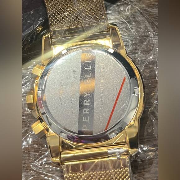 COPY - Perry Ellis Watch - Picture 7 of 7